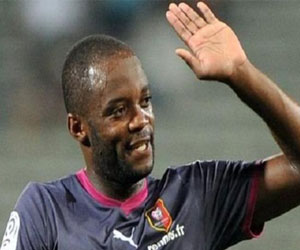   مصر اليوم - العين الإماراتي يتعاقد مع البرازيلي باستوس ويستغني عن الفرنسي كيمبو