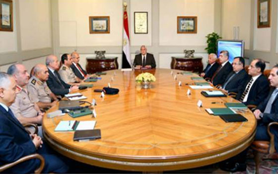   مصر اليوم - الدفاع الوطني يدعم الحكومة في إجراءات فرض الأمن على الاعتصامات