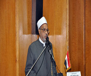   مصر اليوم - صرف مكافأة تشجيعية للعاملين في جامعة الأزهر