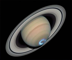   مصر اليوم - أعمدة من البخار على سطح أحد أقمار زحل