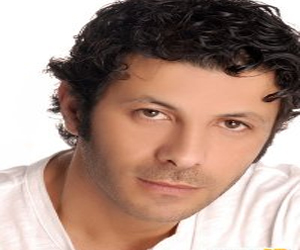   مصر اليوم - إياد نصارلـ  مصر اليوم   :إستعنت بخبرات أحمد زكي ولكنني لم أقلده