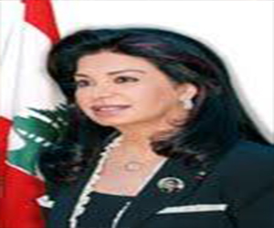 مصر اليوم - نازك رفيق الحريري تدعو للتمسك بالوحدة الوطنية