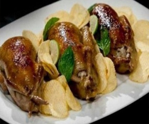   مصر اليوم - الحمام المحشي بالأرز