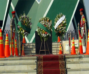   مصر اليوم - احتفالات عسكرية لاستقبال عيد الفطر في السويس