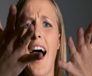   مصر اليوم - الأمهات أكثر صرامة في أوقات الأزمة الاقتصادية