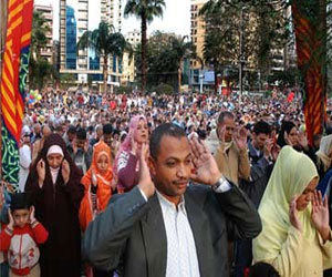   مصر اليوم - اشتباكات بين أنصار مرسي ومواطنين في السويس