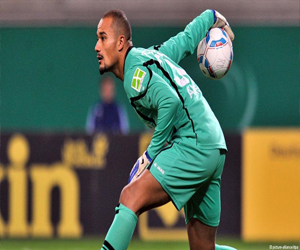 مصر اليوم - محمد أمسيف: اللعب للمنتخب المغربي شرف كبير لي