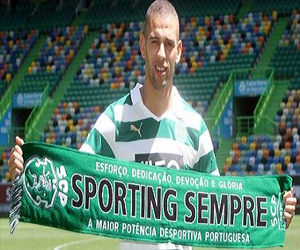   مصر اليوم - لاعبان جزائريان يؤكدان تألق سليماني في الدوري البرتغالي