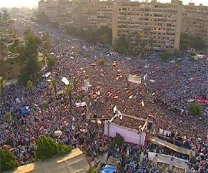   مصر اليوم - هدوء حذر في رابعة و النهضة السبت ومغادرة العشرات بعد مليونية النصر