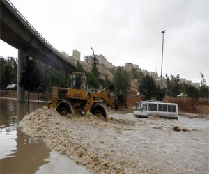 مصر اليوم - مقتل50 وانهيار 12 ألف منزل جراء السيول في السودان