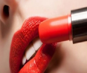   مصر اليوم - حقائق لا تعرفينها عن أحمر الشفاه