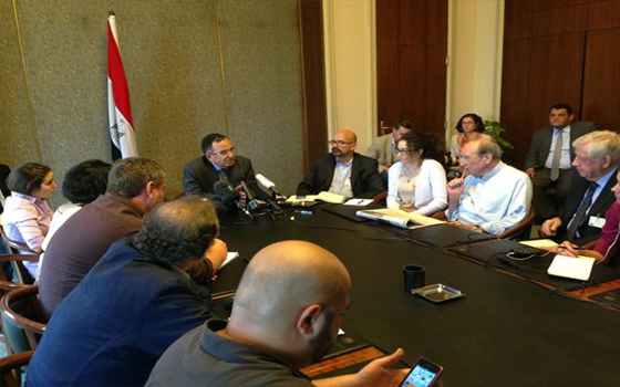 مصر اليوم - وزير الخارجية وعدد من السفراء في الخارج يشرحون الوضع في مصر