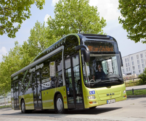   مصر اليوم - المنافسة تدفع بشركة حافلات سفر بريطانية لعرض فطور مجاني