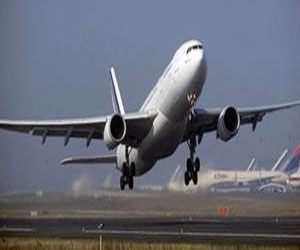   مصر اليوم - حركة الطيران لم تتأثر حتى الآن بالأحداث الدائرة في مصر