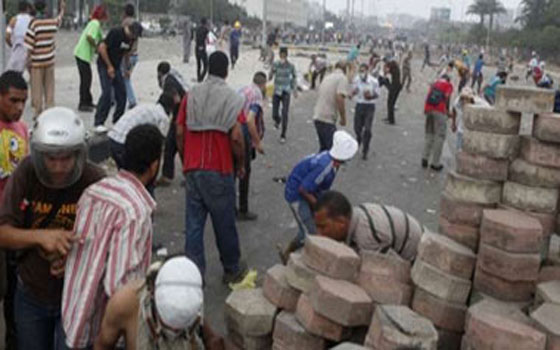   مصر اليوم - هيئة الإسعاف تعلن وفاة حالتين وإصابة 41 آخرين حصيلة لفض الاعتصامين