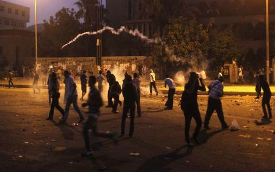   مصر اليوم - مؤشر الديمقراطية: مصر تشهد 104 حادث عنف وإرهاب بمتوسط حادثة كل 10 دقائق