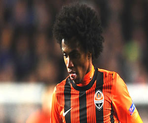   مصر اليوم - مانشستر يونايتد ينضم للمنافسة على شراء البرازيلي ويليان