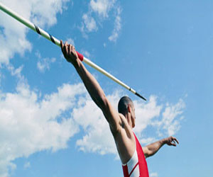 مصر اليوم - عبد الرحمن يتأهل لنهائي بطولة العالم لألعاب القوى في موسكو