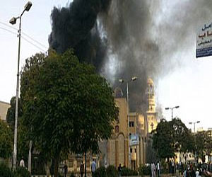   مصر اليوم - المصرية لحقوق الإنسان تحمِّل الإخوان مسؤولية حرق الكنائس