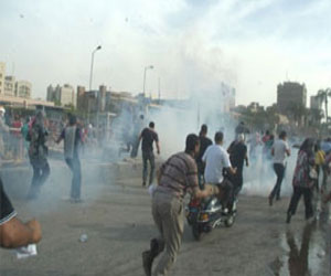   مصر اليوم - ارتفاع ضحايا اشتباكات السويس لـ18 قتيلاً و102 مصابًا