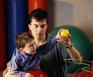 مصر اليوم - الأطفال المصابين بالتوحّد أكثر مهارة في الرياضيات