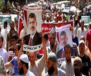   مصر اليوم - مؤيدو مرسي ينظمون مسيرات محدودة والصحة تعلن وفاة 79 السبت