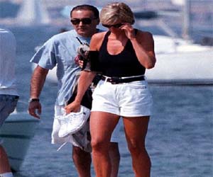   مصر اليوم - الشرطة البريطانية تفتح تحقيقًا حول تورط جندي في مقتل الأميرة ديانا