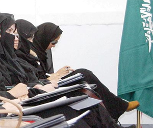   مصر اليوم - العمل السعودية تزيد من جهودها لتوظيف المرأة