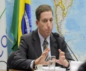   مصر اليوم - احتجاز شريك الصحافي البريطاني ناشر تسريبات سنودن لساعات في مطار لندن