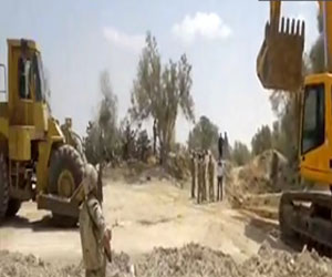 مصر اليوم - القوات المسلحة تدمر ٨ أنفاق و٣ بيارات في الحدود الشمالية الشرقية