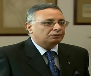   مصر اليوم - محافظ سوهاج يقرر إقالة رؤساء مجالس المدن المنتمين لـالإخوان