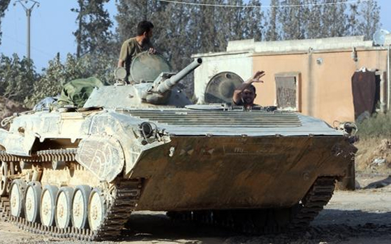   مصر اليوم - 70 قتيلًا الإثنين والجيش السوري يستعيد مواقع المراقبة العسكرية في ريف اللاذقية