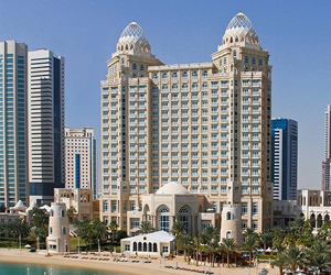 مصر اليوم - فندق فورسيزونز الدوحة يطلق خدمة لمساعدة المسافرين