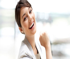 مصر اليوم - وصفات طبيعيّة لابتسامة بيضاء كاللؤلؤ