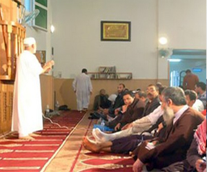   مصر اليوم - الكويت تعتمد إعادة تسجيل خطب الجمعة في جميع المساجد