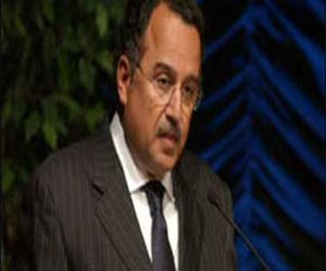   مصر اليوم - فهمي يبحث مع نظيره البلجيكي تطورات الأوضاع في مصر