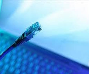   مصر اليوم - توقف خدمات الإتصال والإنترنت جنوب الغردقة