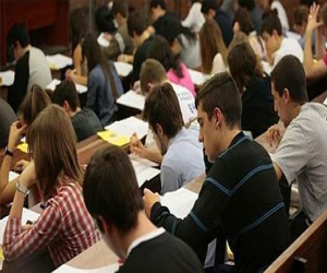   مصر اليوم - عين شمس: تصرف تعويضات لأسر الطلاب المتوفين في أحداث رابعة ورمسيس