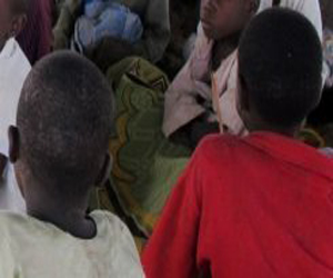   مصر اليوم - الشرطة انقذت 25 طفلا من البيع في ميتم غير قانوني في نيجيريا