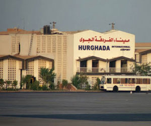   مصر اليوم - ضبط سوري بحوزته 4 جوزات سفر مصرية في مطار الغردقة