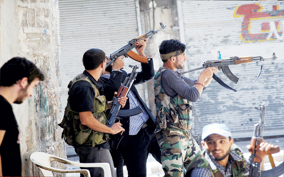   مصر اليوم - المعارضة تنفي امتلاكها الكيميائي وباريس متأكدة من تورط الأسد