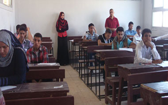   مصر اليوم - طلاب الثانوية العامة في مصر ينهون امتحاني اللغة الإنكليزية والجبر