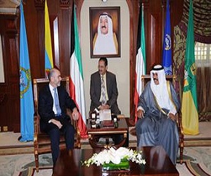   مصر اليوم - نائب الأمير وولي عهد الكويت يستقبل سفيرا البرازيل وفرنسا