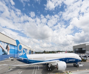   مصر اليوم - بوينغ 787-9 دريملاينر الجديدة في انتظار رحلتها الأولى