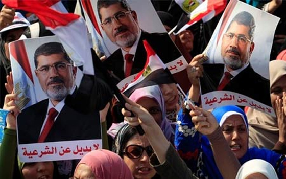   مصر اليوم - استطلاع عام يظهر أن 69 % من المصريين يرفضون استمرار جماعة الإخوان في الحياة السياسية