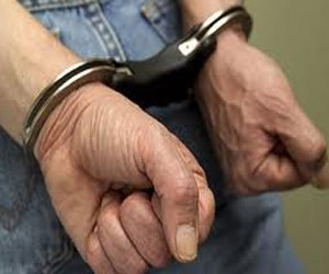   مصر اليوم - ضبط 5 أشتركوا في تمثيل مشاهد مفتعلة تتضمّن إساءة للمُلتحِين