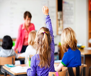 مصر اليوم - دراسة: التلعثم لا يؤثر على أداء الأطفال الدراسي