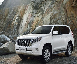 مصر اليوم - تويوتا تكشف رسميًا عن لاند كروزر برادو 2014