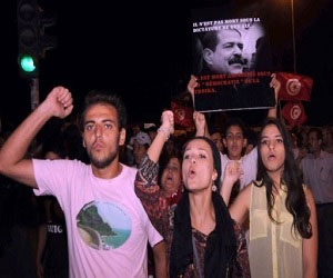   مصر اليوم - الداخلية التونسية: بلعيد اغتيل لانتقاده مشروع المحجبات الصغيرات