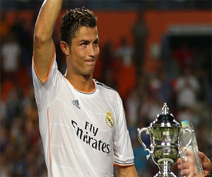   مصر اليوم - رونالدو يرفض حضور حفل تسليم جائزة أفضل لاعب في أوروبا!